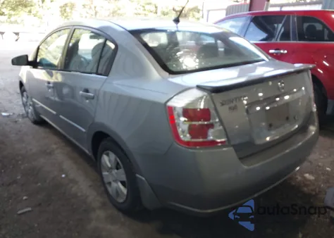 2011 Nissan Sentra 2.0 from USA, damaged, VIN 3N1AB6AP7BL633391